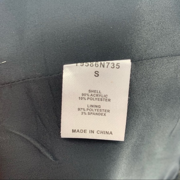 Tart Collections Vegan Feather Vest size Sm - Picture 4 of 5